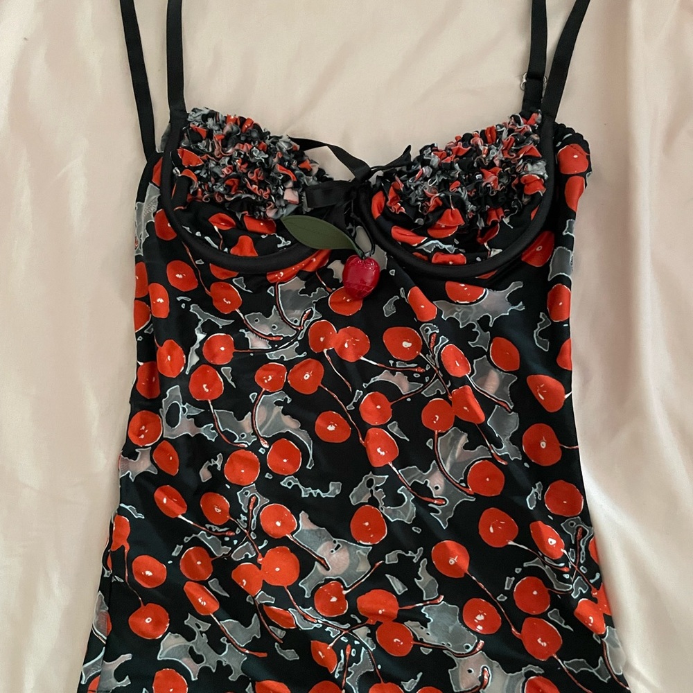 Vintage Alexander McQueen Bustier size 38. Made in Italy.